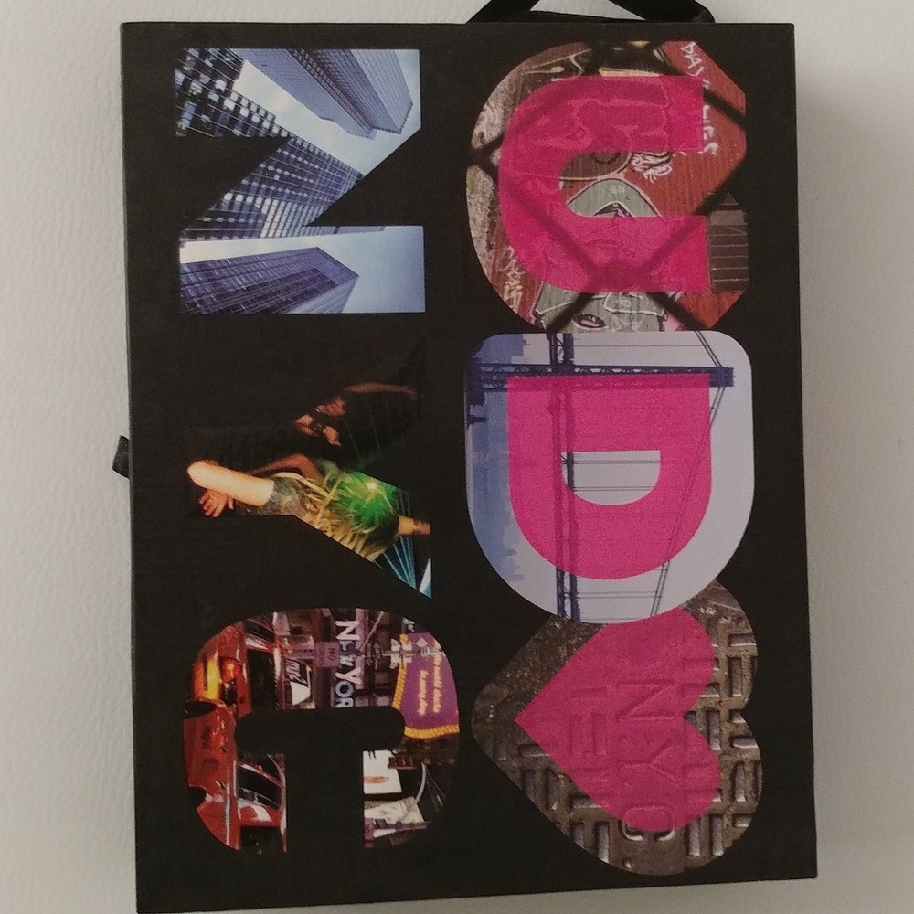 Rare Urban Decay Book of Shadows 3